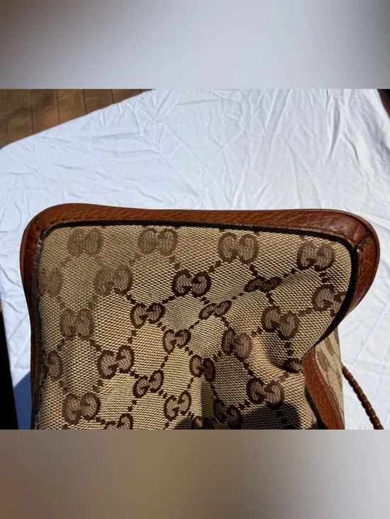 Gucci Bella GG Canvas Tote - Picture 7 of 16